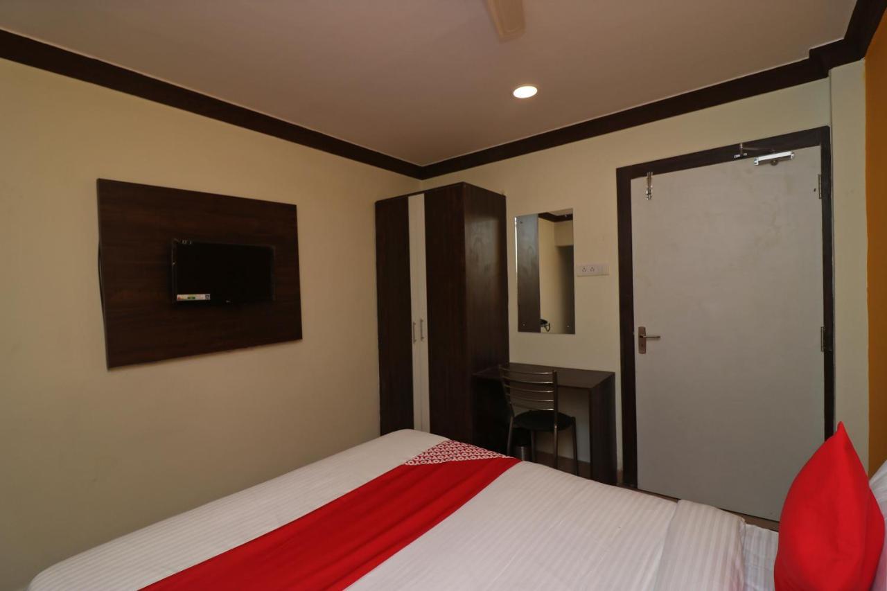 בובנשוואר Oyo 27602 Hotel Green Space מראה חיצוני תמונה
